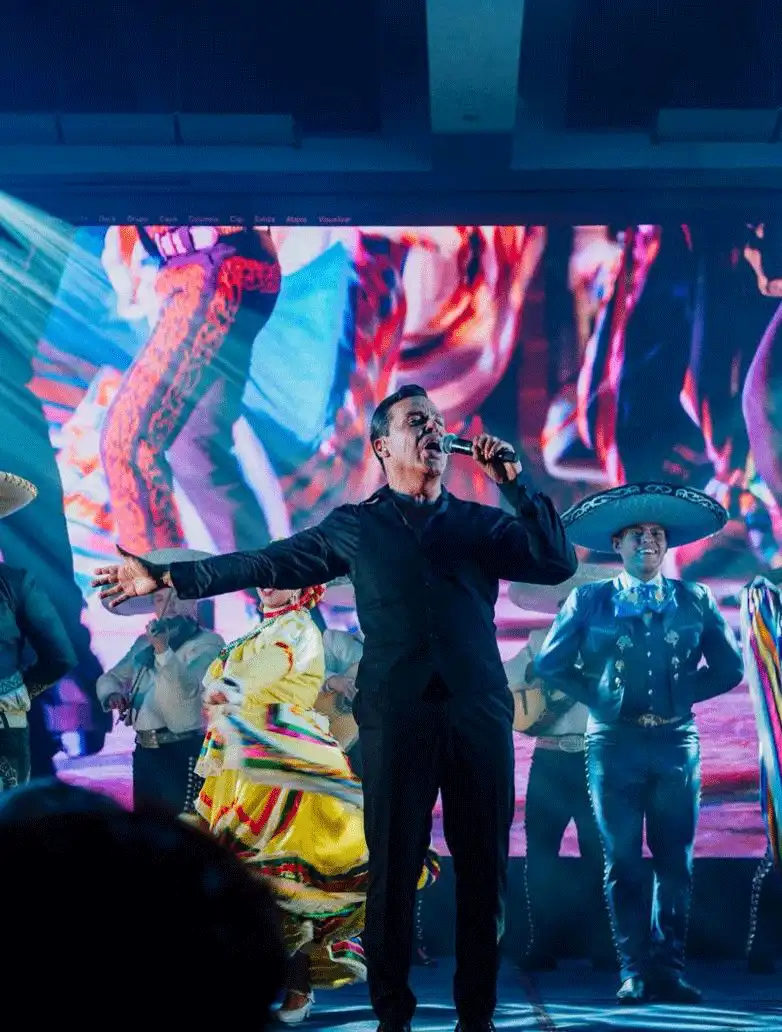 LUIS MIGUEL XPERIENCE